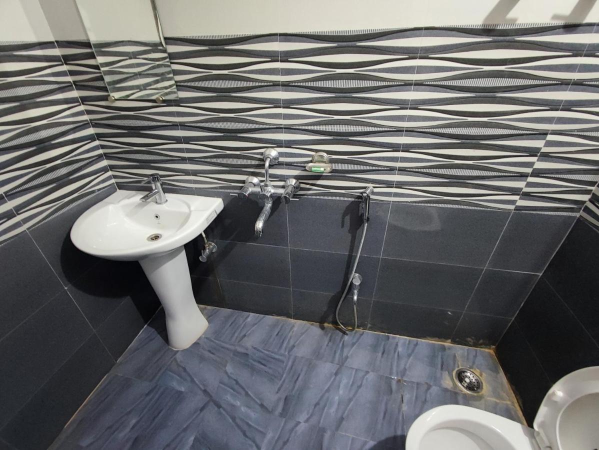Hotel Kanha Shyam Madhubani Eksteriør billede